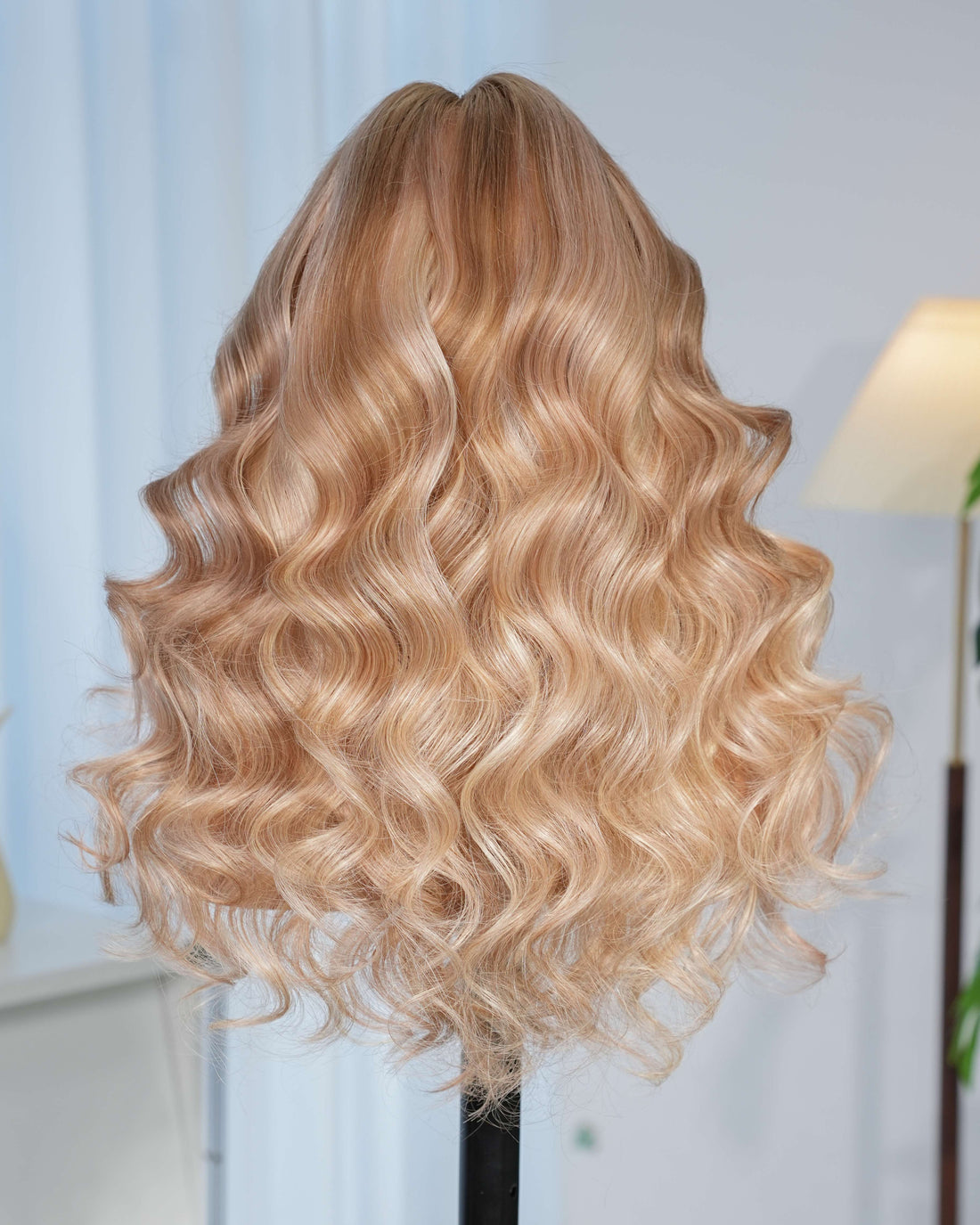 Arabella 13x6 Three-Go™ Ash Blonde Highlight Glueless Wig Loose Body Wave With Drawstring 100% Human Hair Wig